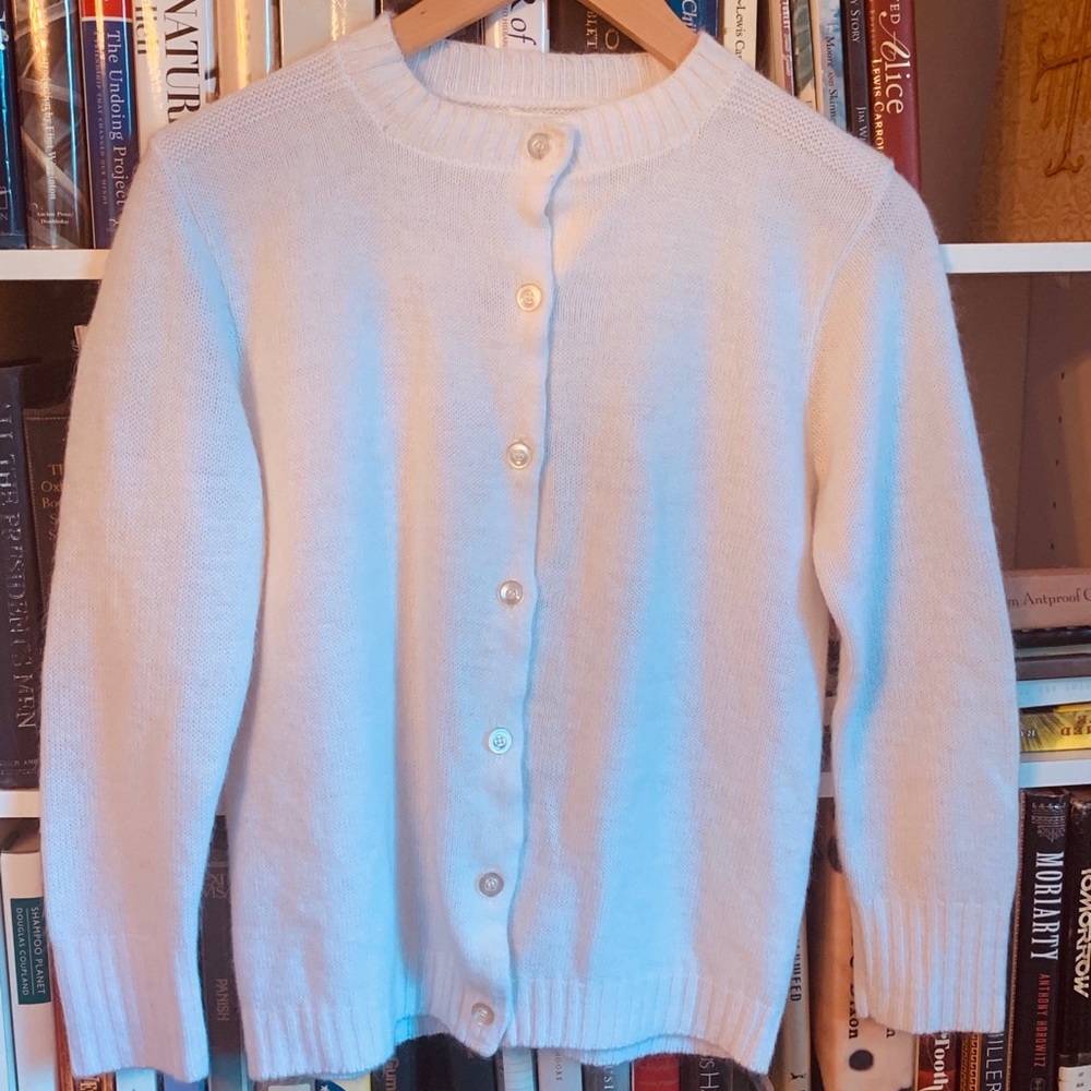 1960s Vintage White Cardigan